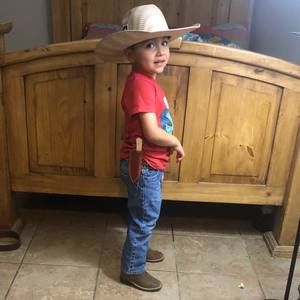 Meet your Posher, Jairo